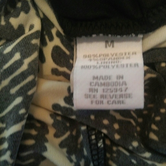 Adorable Dress Barn Dress Like New M - Picture 5 of 6